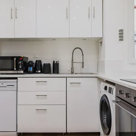 شقة Charming Flat - 2bd 3p - Proche Batignolles 17eme باريس