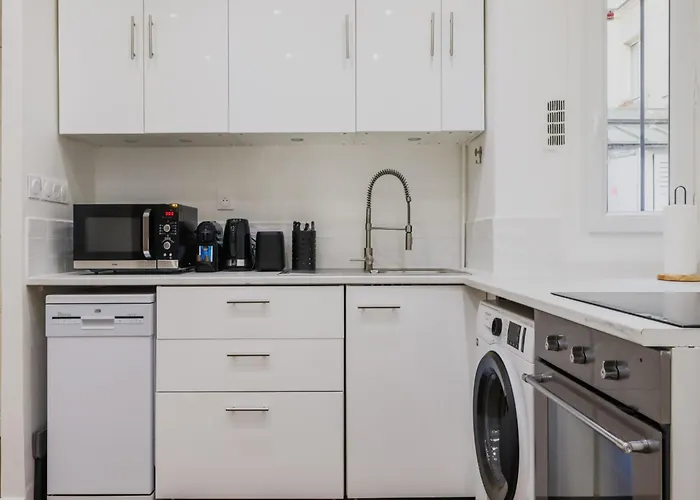 شقة Charming Flat - 2bd 3p - Proche Batignolles 17eme باريس