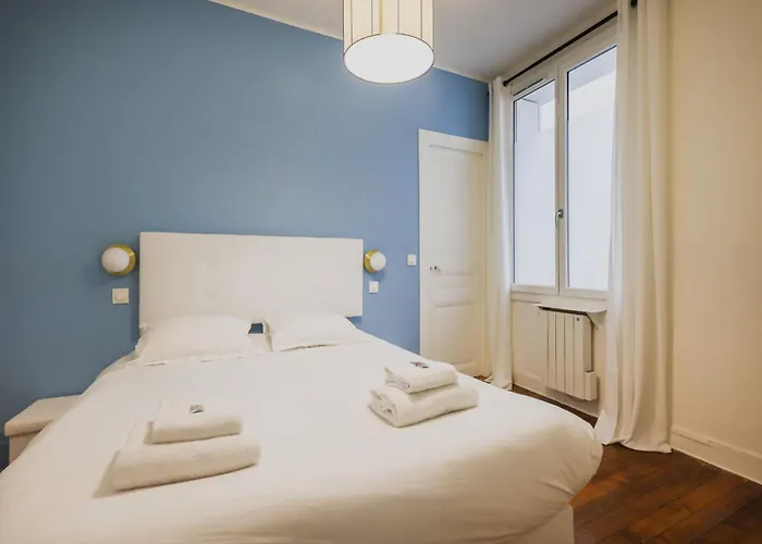 Charming Flat - 2bd 3p - Proche Batignolles 17eme شقة