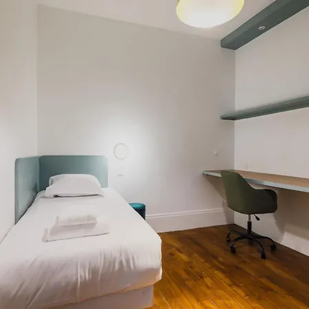 Apartment Charming Flat - 2bd 3p - Proche Batignolles 17eme